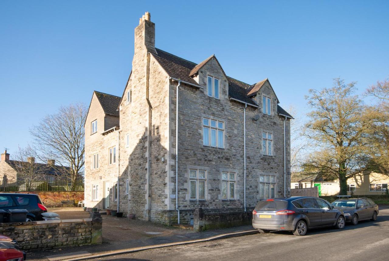 Bridge House By Treetop Property Cirencester Exterior photo